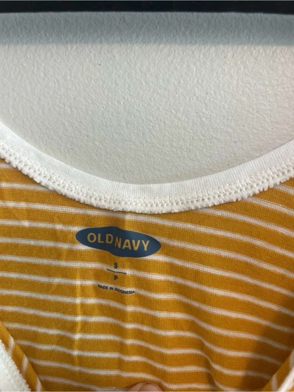 Old navy small Striped Yellow & white Tank Top - Picture 3 of 3